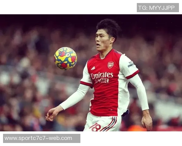 日本队世界杯中卫候选名单出炉富安健洋等12名球员激烈竞争 日本队世界杯中卫候选名单出炉富安健洋等12名球员激烈竞争